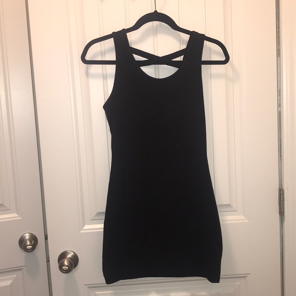Black cross-back bodycon dress